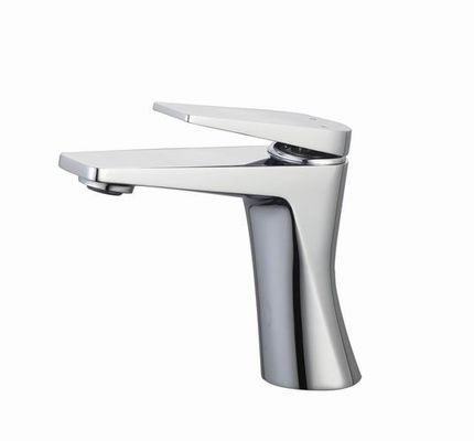 Scaffalature per vasche da bagno montate, rubinetto per vasche da bagno, miscelatore a manico singolo, rubinetti per acqua calda e fredda