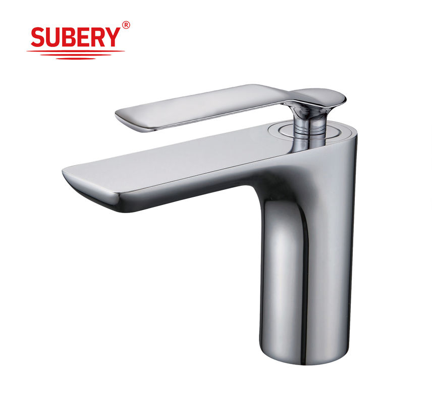 Rubinetti di vasca di lavaggio Cromo Bagno moderno Rubinetto lavandino a manica singola Vasca da lavaggio Miscelatore di acqua caldo freddo Rubinetto